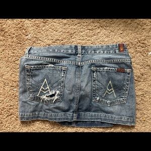 Size 27 denim skirt